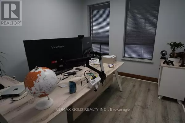 Mississauga (northeast), ON L4W1N8,1775 SHAWSON DRIVE