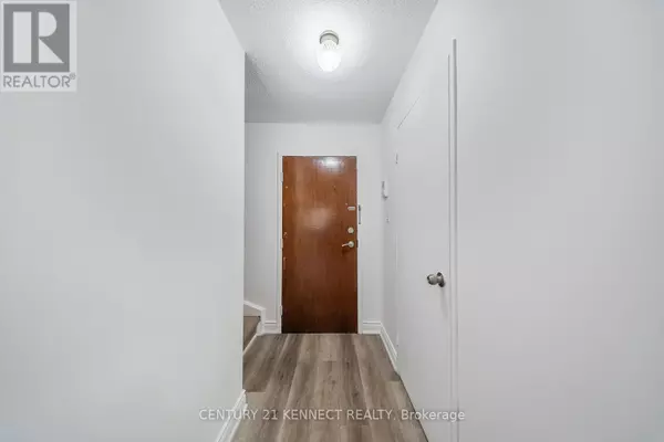 Oakville (fa Falgarwood), ON L6H2P5,1030 Falgarwood DR #71