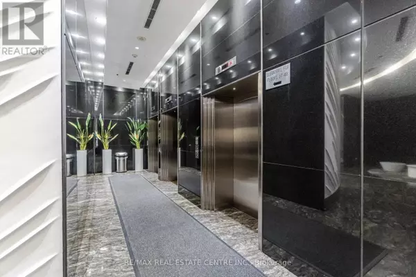 Mississauga (city Centre), ON L4Z0A8,50 Absolute AVE #4006