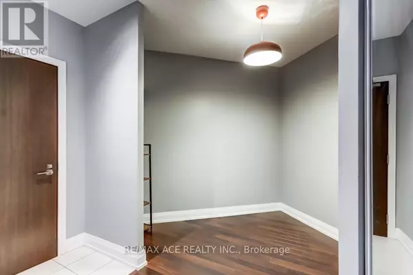 Toronto (york University Heights), ON M3K2C9,1060 Sheppard AVE West #315