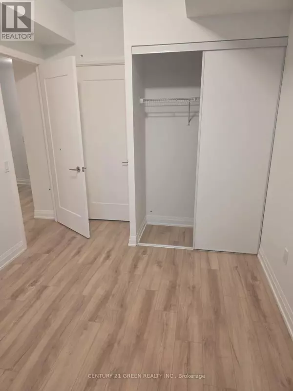 Oakville (jm Joshua Meadows), ON L6H7X8,412 Silver Maple RD ##325