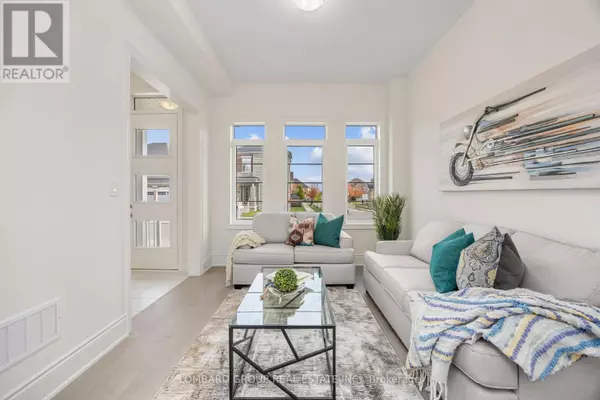 Oakville (go Glenorchy), ON L6M0W8,37 NORTH PARK BOULEVARD