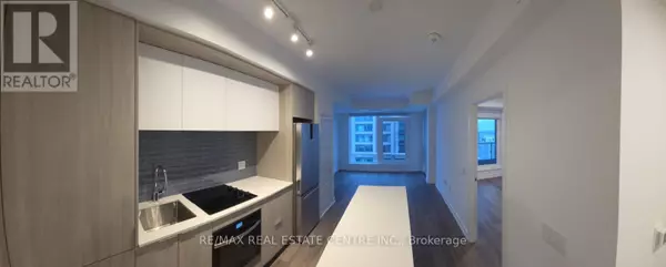 Mississauga (city Centre), ON L5B0P6,395 Square One DR #3307