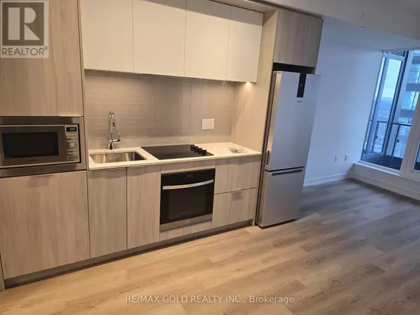 Mississauga (city Centre), ON L5B0P6,395 Square One DR #3312