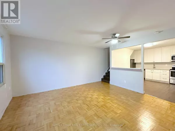 Toronto (islington-city Centre West), ON M9A1B9,5066 Dundas ST West #2