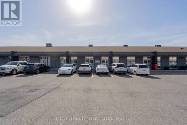 2780 Slough ST #4, Mississauga (northeast), ON L4T1G3