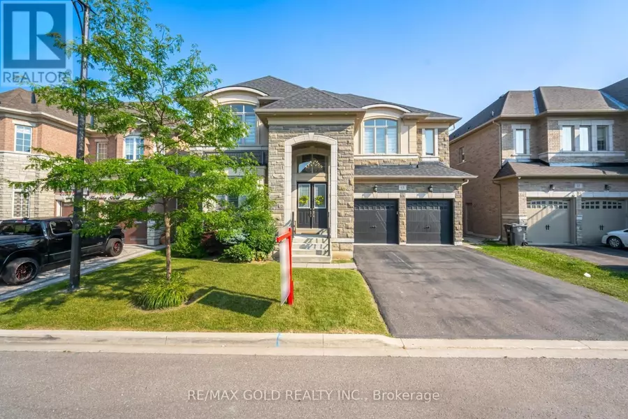 13 HERTONIA STREET, Brampton (toronto Gore Rural Estate), ON L6P4E6