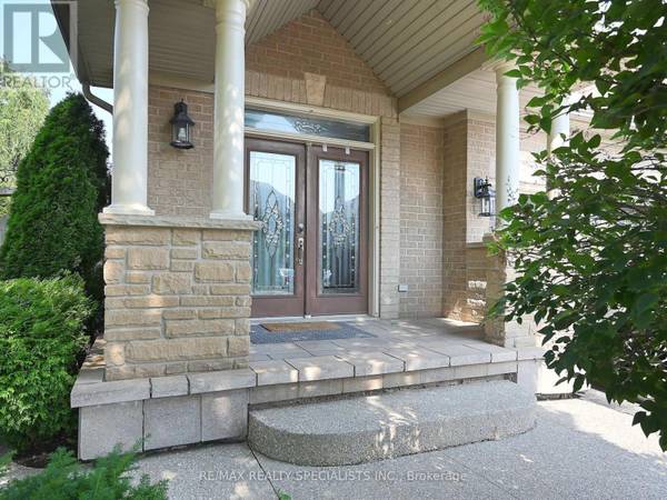 Oakville (west Oak Trails), ON L6M3Z9,2265 OSPREY LANE