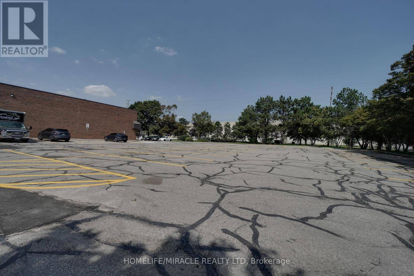 Brampton (southgate), ON L6T5C6,8500 Torbram RD #59