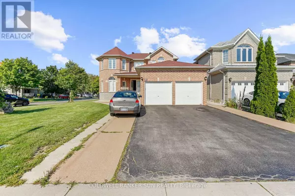 2 GIZA CRESCENT, Brampton (sandringham-wellington), ON L6R2R3