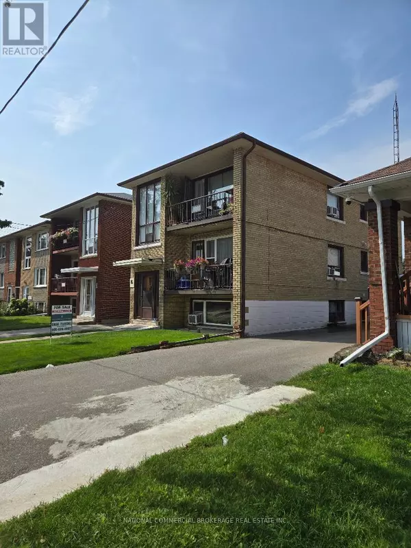 Toronto (new Toronto), ON M8V3L3,8A NINETEENTH STREET