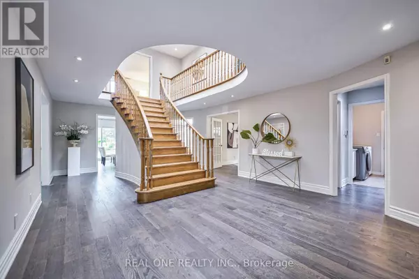 Oakville (glen Abbey), ON L6M1K6,1321 MONKS PASSAGE