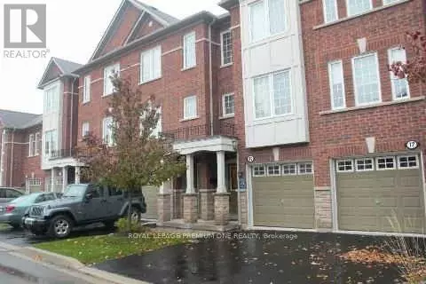 10 SAND WEDGE LANE, Brampton (downtown Brampton), ON L6X0H1