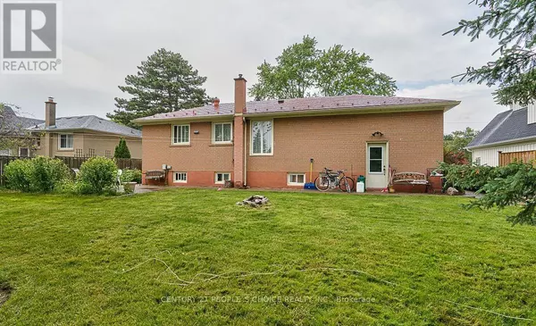 Oakville (bronte West), ON L6L3T8,424 Saville CRES #Bsmt