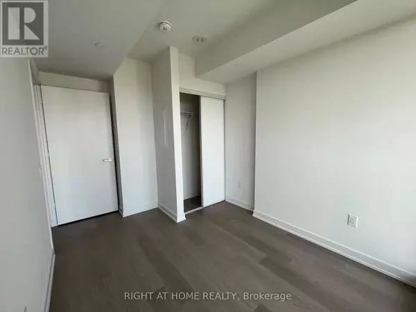 Mississauga (city Centre), ON L5B0M4,3883 Quartz RD #1508