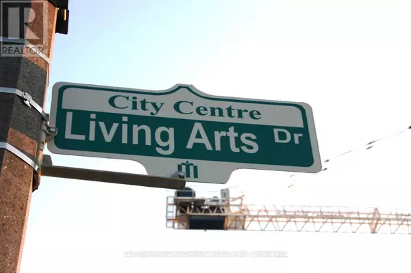 Mississauga (city Centre), ON L5B4N3,4080 Living Arts DR #1404