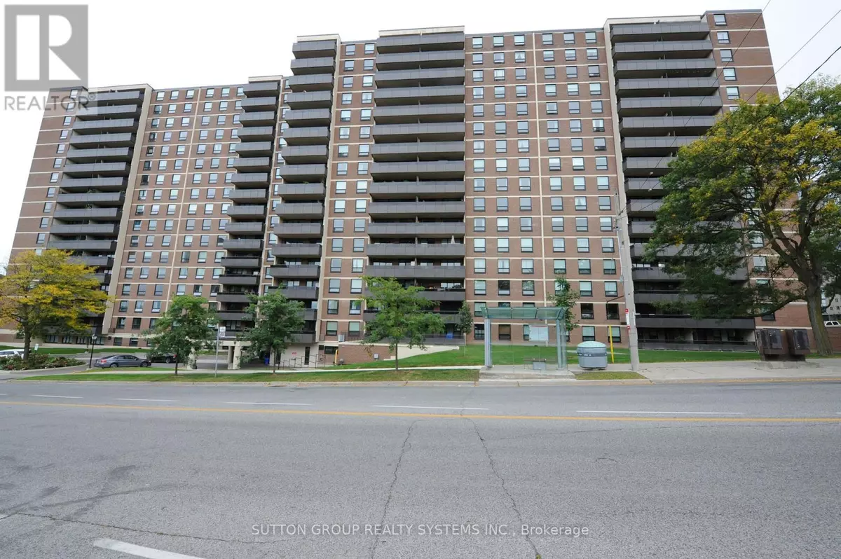 Toronto (humber Heights), ON M9P1A7,15 La Rose AVE #108