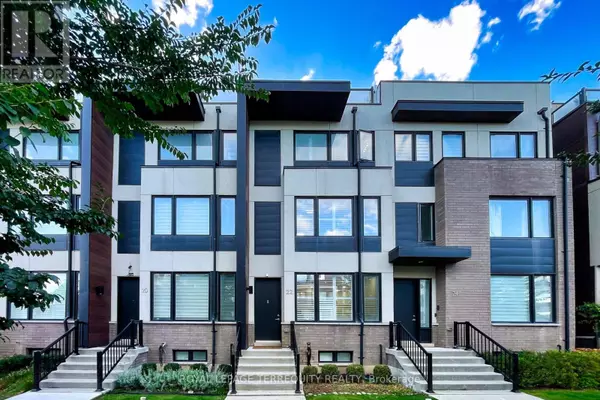 22 CAROLINE CARPENTER GROVE, Toronto (downsview-roding-cfb), ON M3K0B1