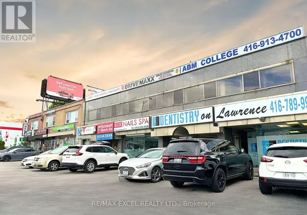 Toronto (yorkdale-glen Park), ON M6A1B4,705 Lawrence AVE #204