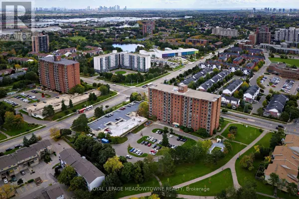 Mississauga (meadowvale), ON L5N3K8,6720 Glen Erin DR #1013