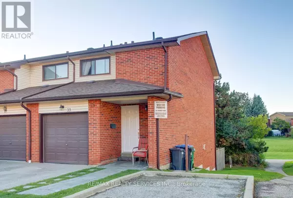 35 Collins CRES #34, Brampton (brampton North), ON L6V3M9