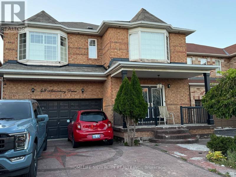 49 ABBOTSBURY DRIVE, Brampton (credit Valley), ON L6X0S2