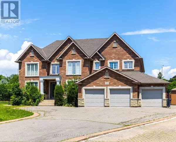 Mississauga (erindale), ON L5C4P5,2489 OLINDA COURT