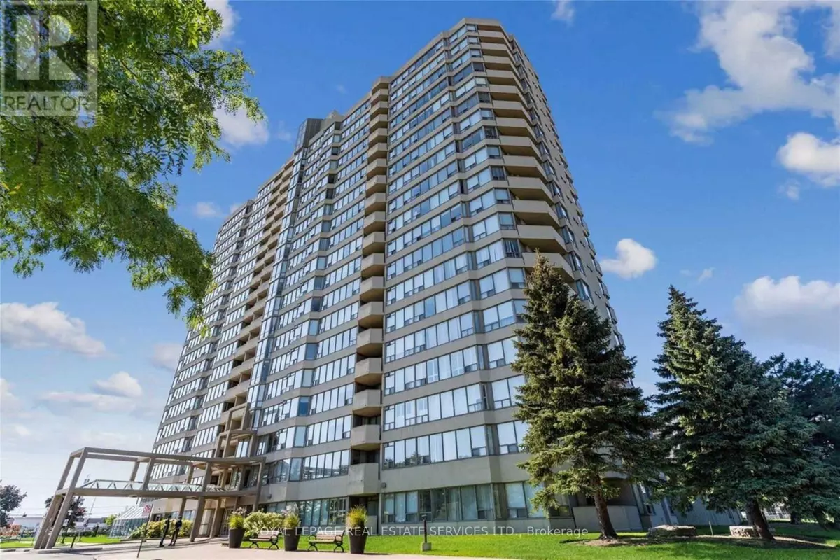 Mississauga (hurontario), ON L5R3G8,700 Constellation DR #102