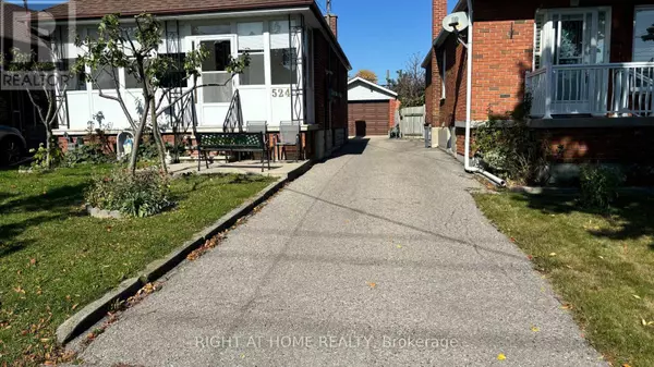 Toronto (yorkdale-glen Park), ON M6B2G3,524 GLEN PARK AVENUE