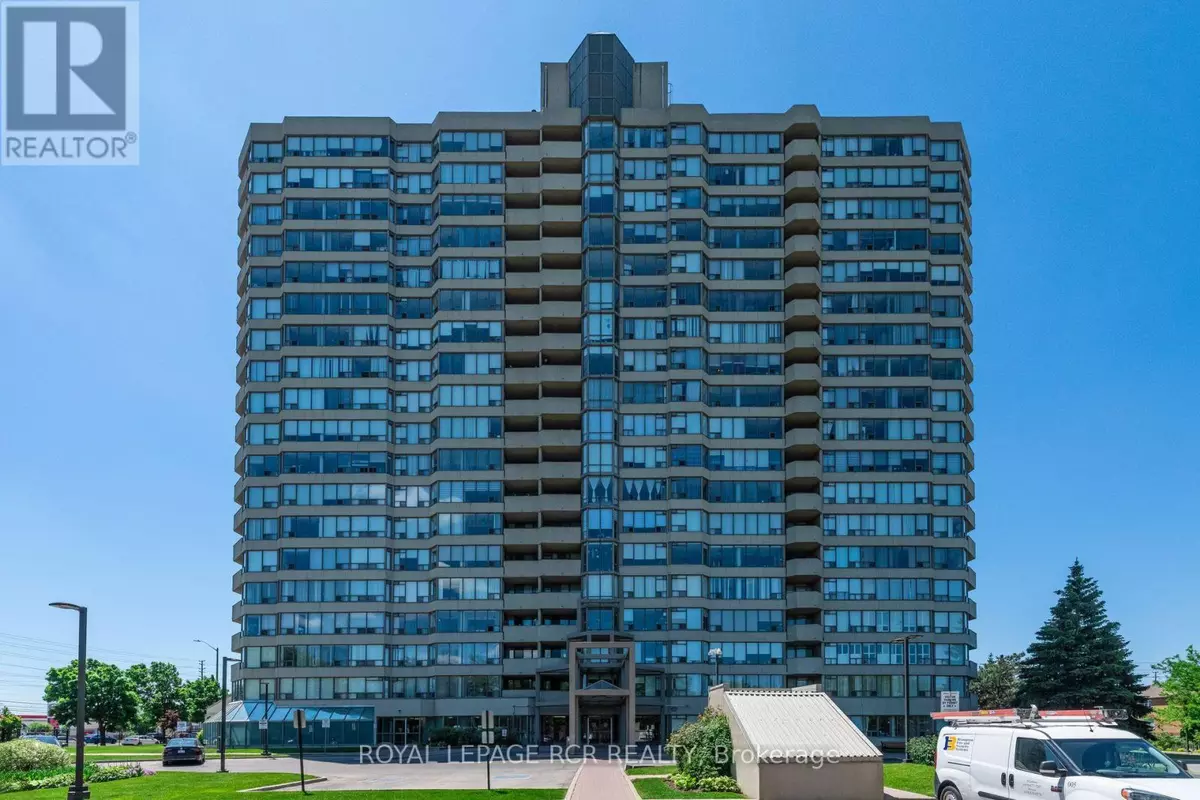 Mississauga (hurontario), ON L5R3G8,700 Constellation DR #209