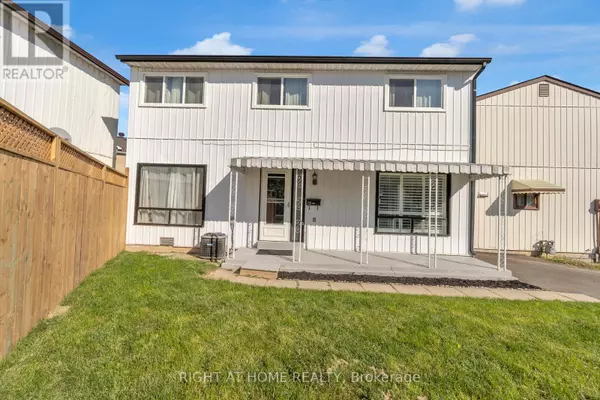 13 HUNTINGWOOD CRESCENT, Brampton (central Park), ON L6S1S5