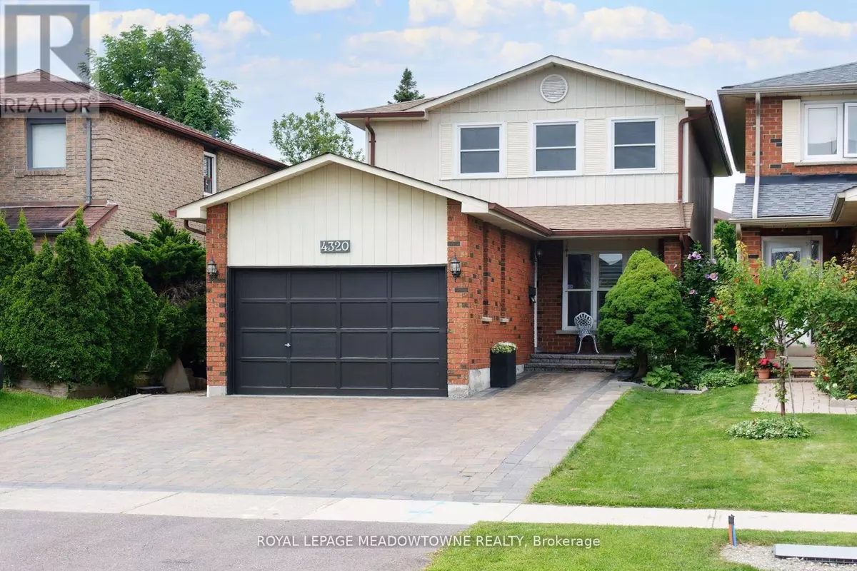 Mississauga (rathwood), ON L4W3T3,4320 SHELBY CRESCENT