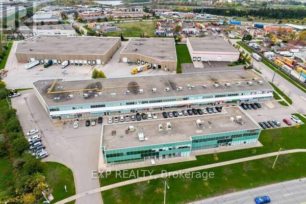 Toronto (west Humber-clairville), ON M9W0A2,7003 Steeles AVE West #11