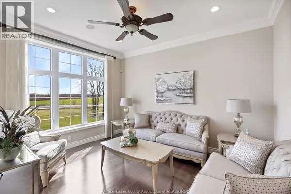 Lakeshore, ON N8M2X7,640 NORTH TALBOT ROAD