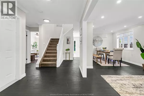 Windsor, ON N8P1R2,1459 CLOVER AVENUE