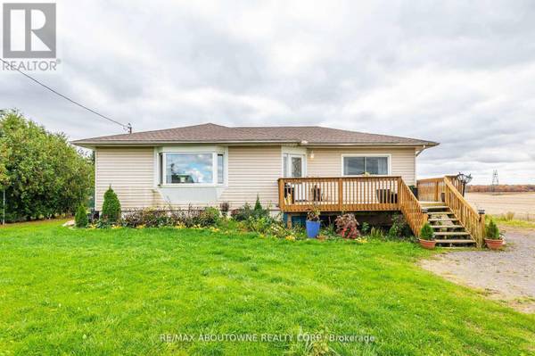 9382 SILVER STREET, West Lincoln, ON L0R1E0