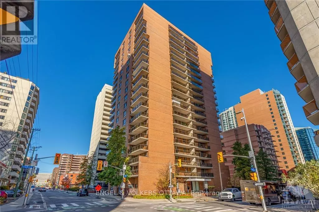 Ottawa Centre (4101 - Ottawa Centre), ON K1R7X1,475 LAURIER AVE West #702