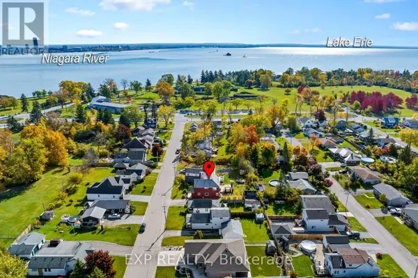 Fort Erie (333 - Lakeshore), ON L2A5H5,30 RADFORD AVENUE