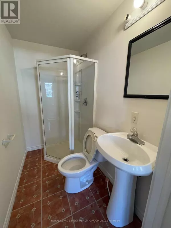 Huntsville (chaffey), ON P1H2C6,3 Brunel RD #Office1