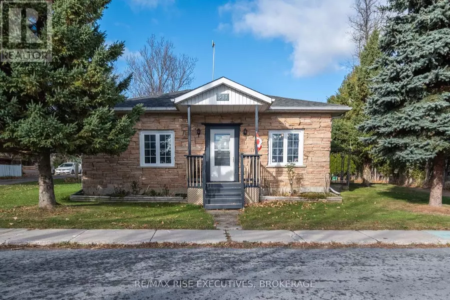 311 SIMMONS ROAD, Loyalist (lennox And Addington - South), ON K0H2H0