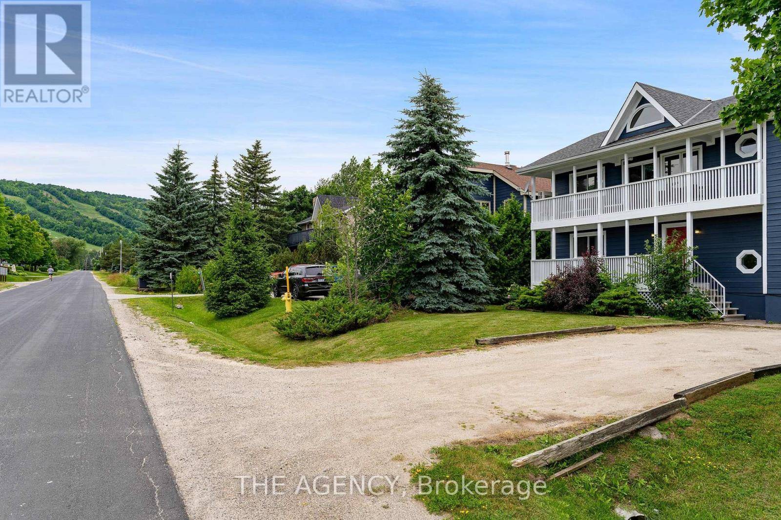 Blue Mountains, ON L9Y0L5,159 SETTLERS WAY
