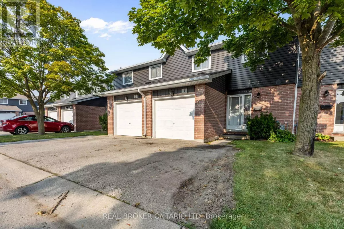 London, ON N5V4H8,131 Bonaventure DR #4