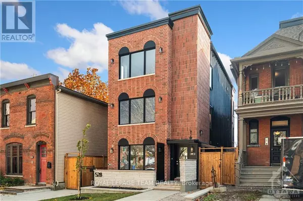 Ottawa, ON K1R5K7,528 MACLAREN ST #3