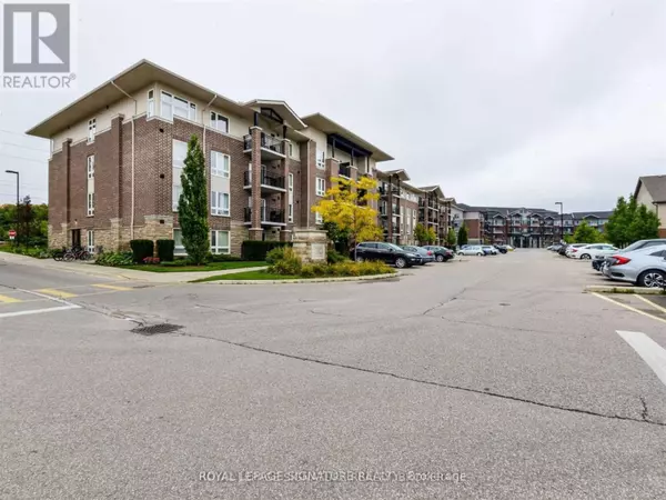 Guelph (pine Ridge), ON N1L1C3,45 Kingsbury SQ #403