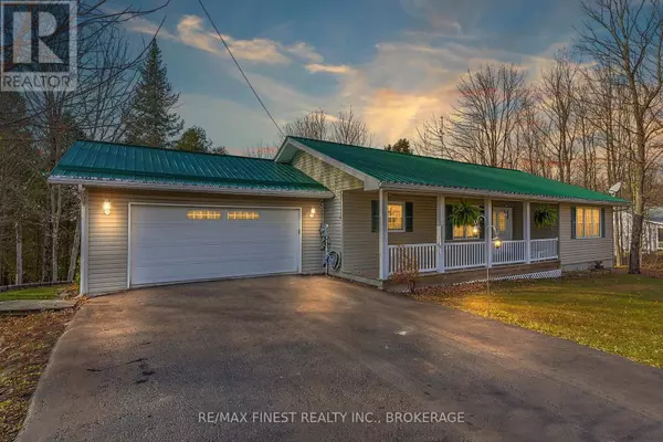 1107 VILLAGE WOODS DRIVE, Central Frontenac (frontenac Centre), ON K0H2P0