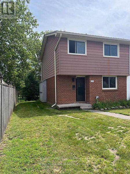 215 North Park ST #215J, Belleville, ON K8P4T9