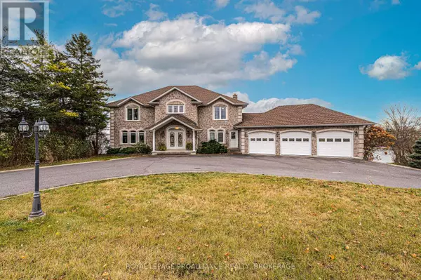 4734 LAKESIDE LANE, Loyalist (lennox And Addington - South), ON K0H1G0