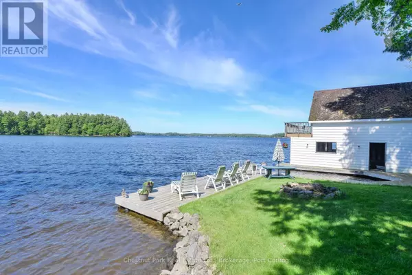 Muskoka Lakes (wood (muskoka Lakes)), ON P1P1R2,1113 BRADLEY RD #8