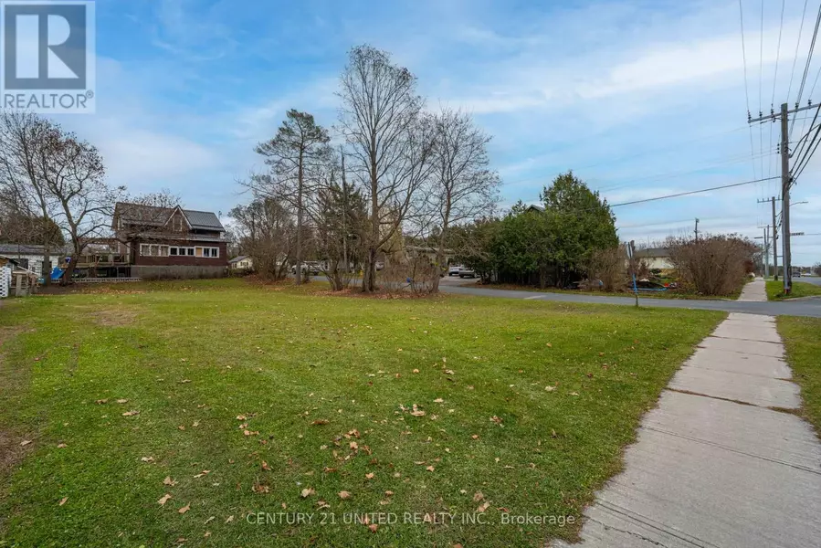 128 CONCESSION STREET, Smith-ennismore-lakefield (lakefield), ON K0L2H0