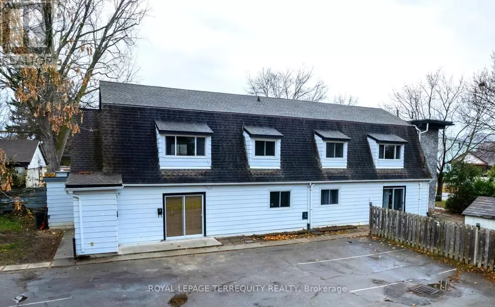 20 MILDRED AVENUE, St. Catharines (452 - Haig), ON L2R6H8